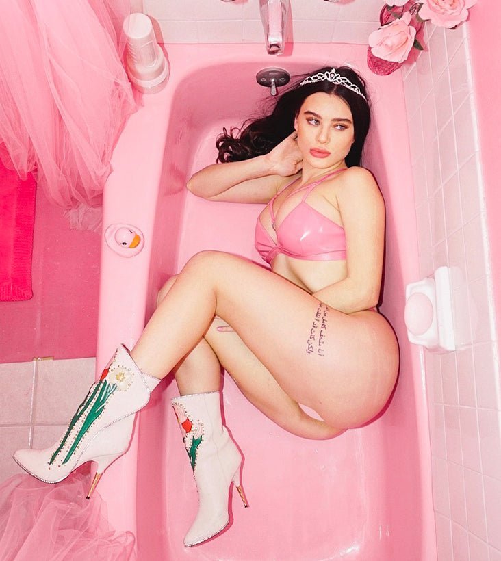 Combo Packs Universal Launch Lana Rhoades Pack